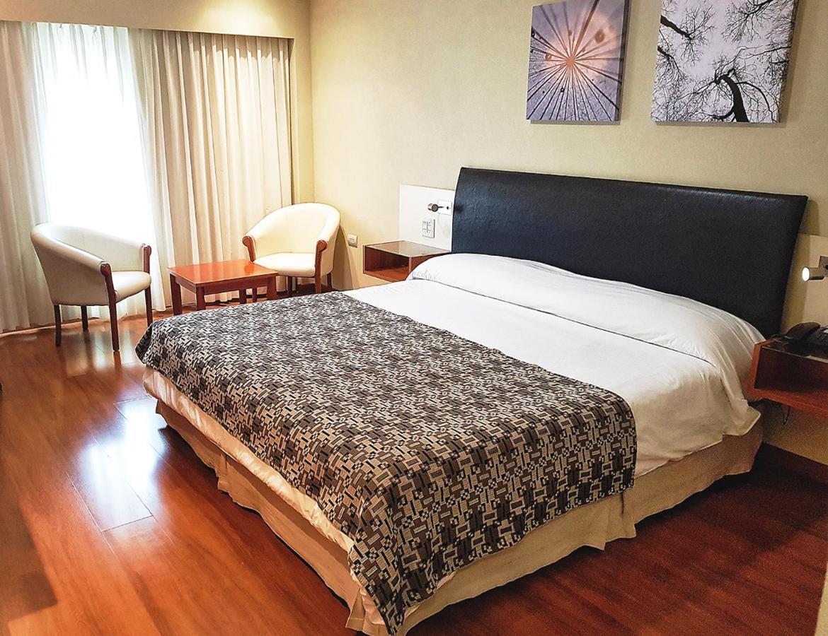 Quorum Cordoba Hotel, Resort Urbano Bagian luar foto